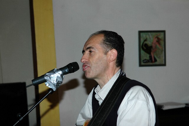 min 2006 12 05 latino 102